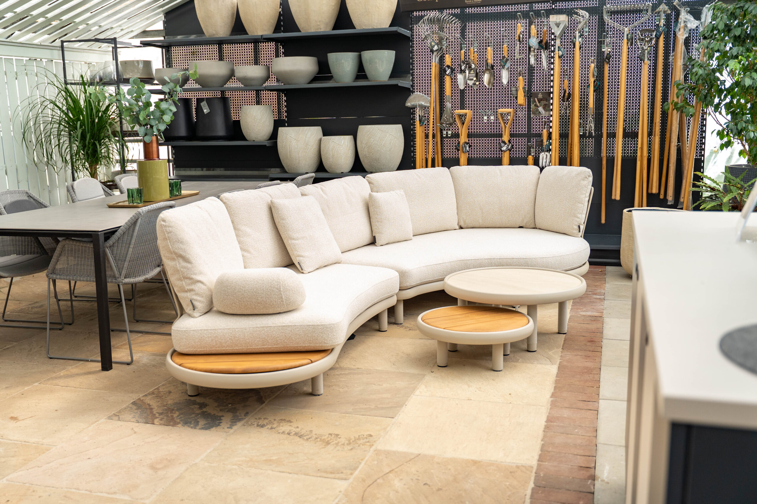 Gartenlounge WAVE von Zebra aus dem Jahr 2026 in Beige
